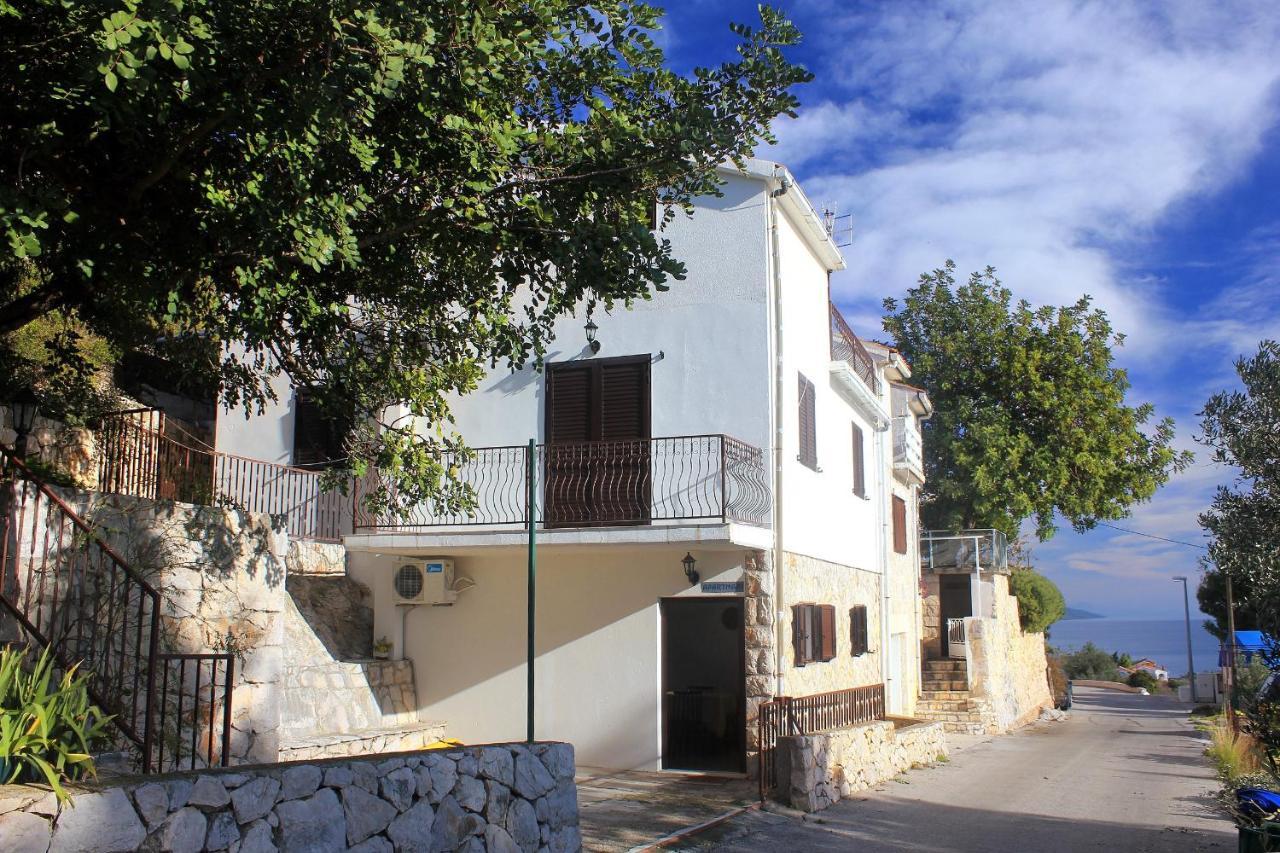 With A Parking Space Zavala, Hvar - 8912 Apartment Zavala
