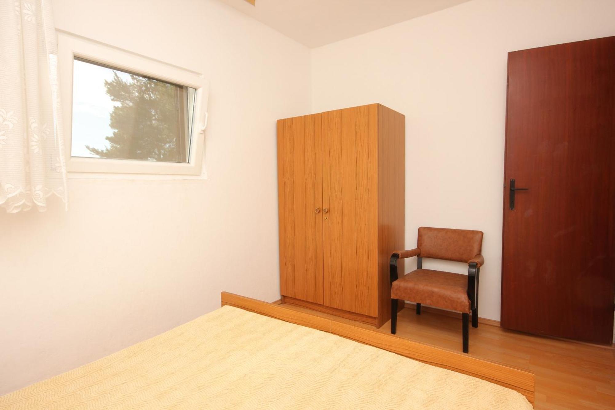 With A Parking Space Zavala, Hvar - 8912 Apartment